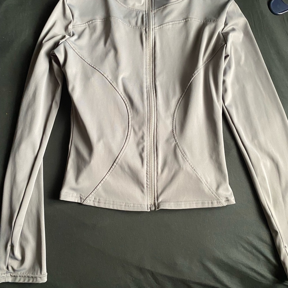 Women's Gray Jacket